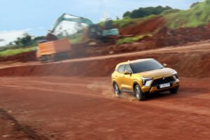 7 FITUR MITSUBISHI XFORCE