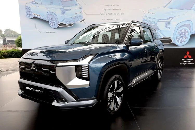 kelebihan mitsubishi destinator